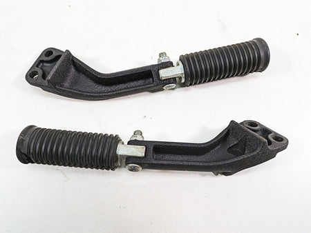 2009 Harley FXDF Dyna Fat Bob Rear Passenger Footpeg Set 49224-06A 49230-06 {{ shop.shopifyCountryName }} - Mototech271