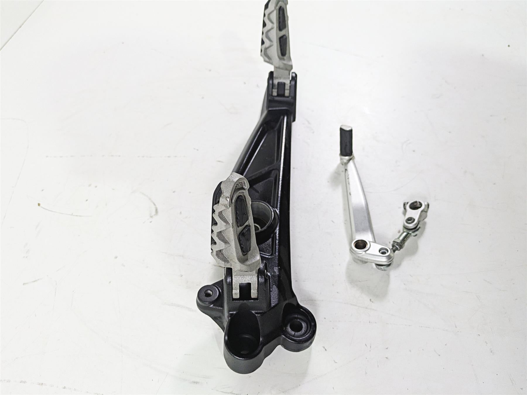 2018 Ducati Hypermotard 939 SP Left Foot Pegs & Mount & Shifter 82412111AA {{ shop.shopifyCountryName }} - Mototech271
