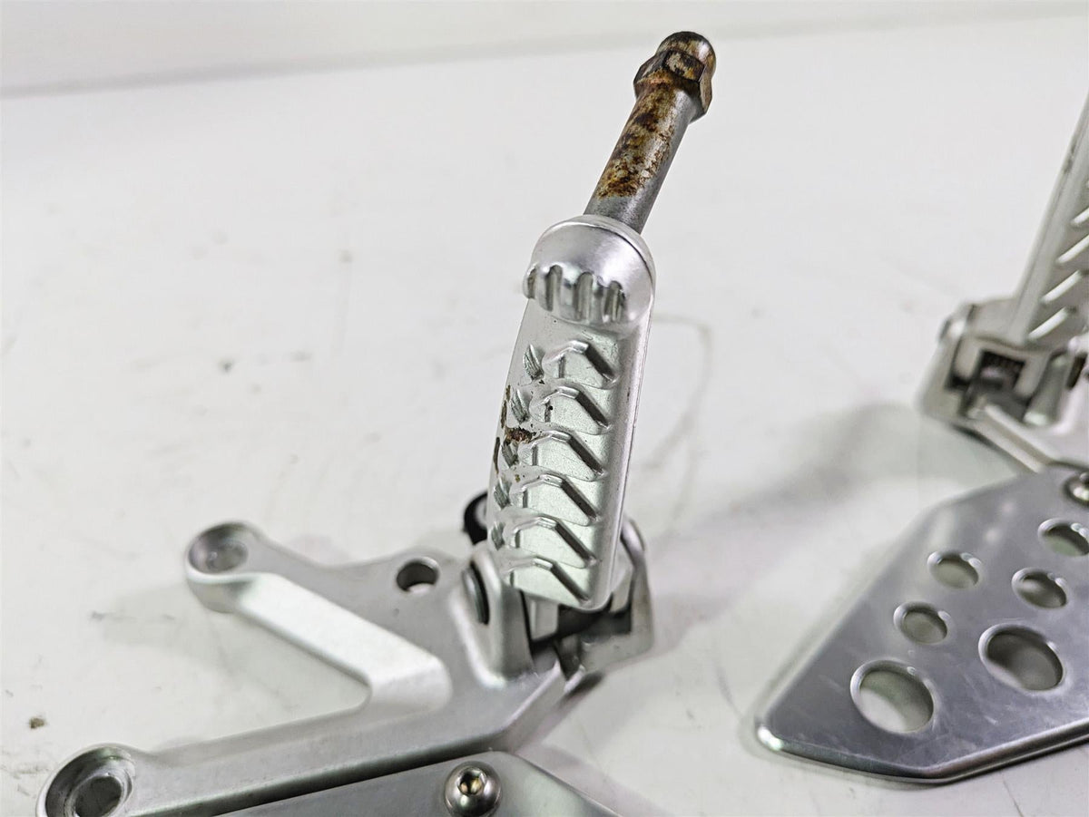 2008 Aprilia RSVR 1000 Factory Front Left Right Foot Peg Set AP8154069 AP8154070 {{ shop.shopifyCountryName }} - Mototech271