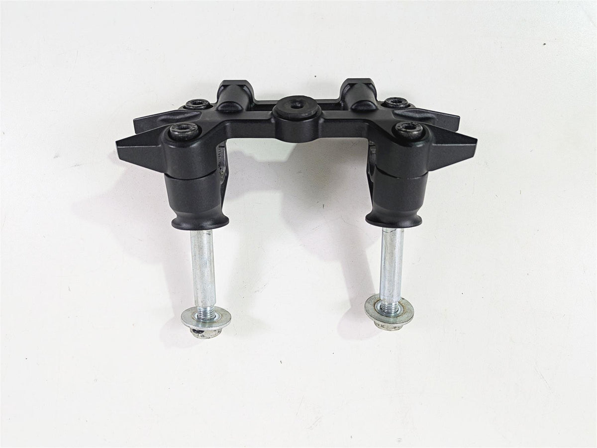 2020 Kawasaki Z900 ZR900 Handlebar Riser Holder Mount Set 46012-0396-18R {{ shop.shopifyCountryName }} - Mototech271
