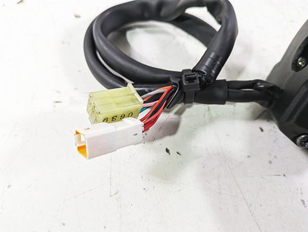 2020 Triumph Street Scrambler 900 Left Hand Control Switch T2042241 {{ shop.shopifyCountryName }} - Mototech271