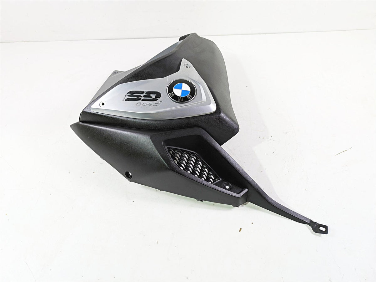 2017 BMW F800GS Adv K75 Left Main Tank Fairing Cover 46638530529 {{ shop.shopifyCountryName }} - Mototech271