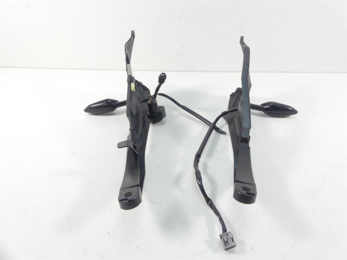 2017 Yamaha XT1200Z Super Tenere Front Led Blinker Turn Signal Set 2BS-83310-10 {{ shop.shopifyCountryName }} - Mototech271