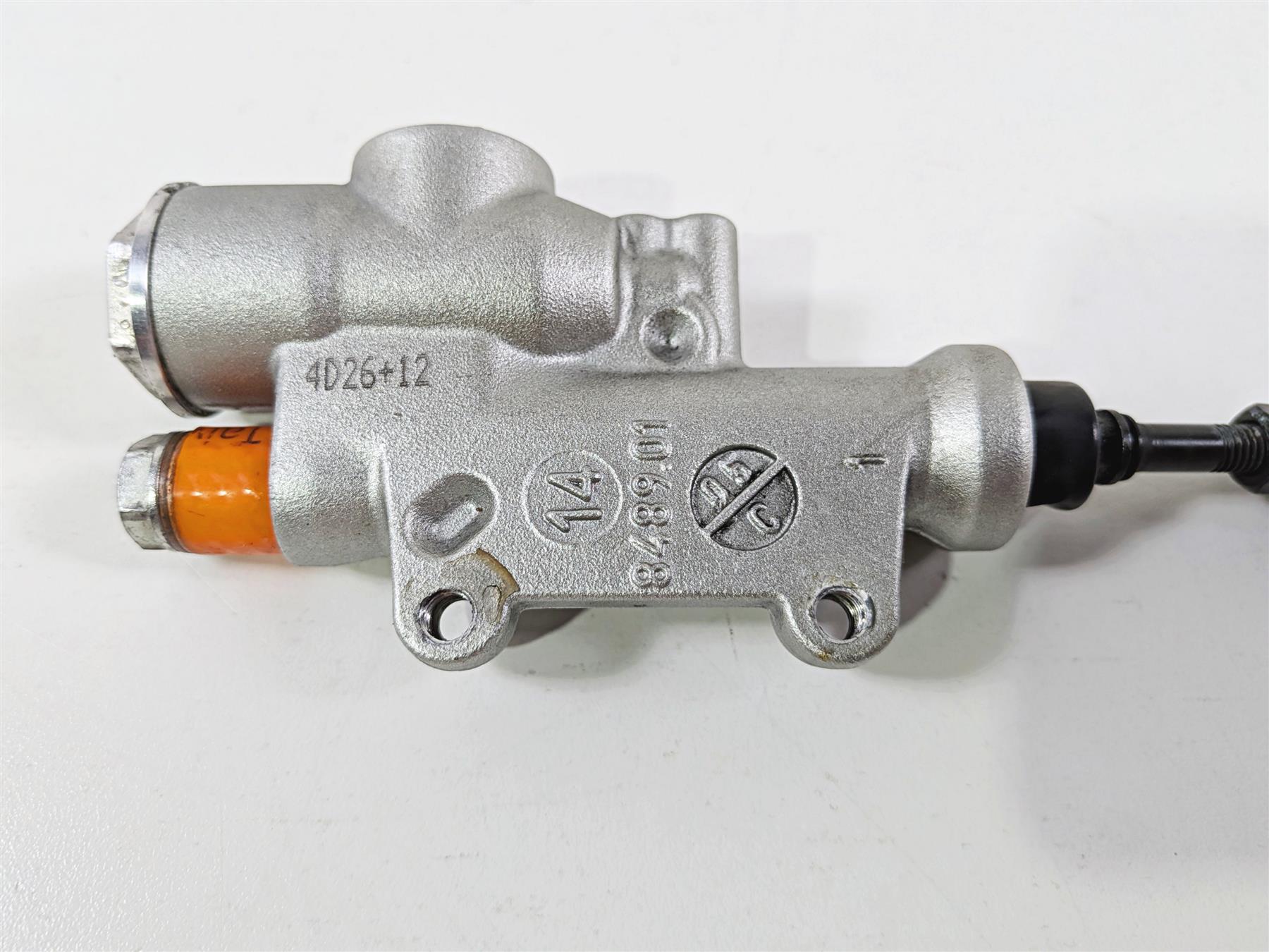 2014 Aprilia RSV4 RR Factory Rear Brembo Brake Master Cylinder B044586 {{ shop.shopifyCountryName }} - Mototech271
