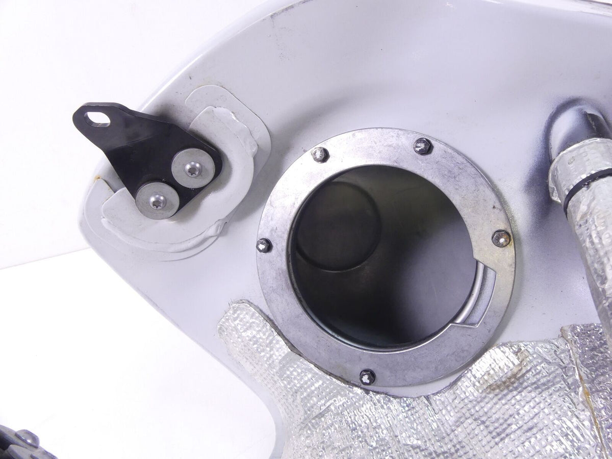 2018 BMW R nineT Urban GS K33 Excellent Fuel Gas Petrol Tank Reservoir 8558312 {{ shop.shopifyCountryName }} - Mototech271