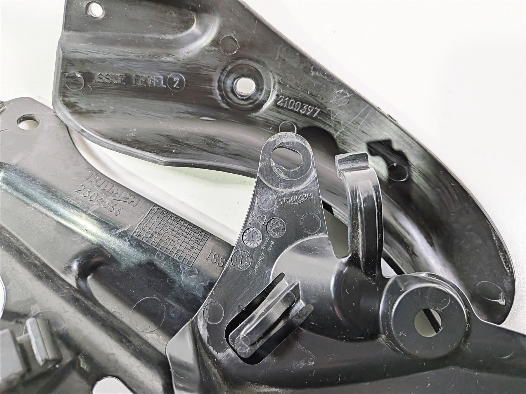 2019 Triumph Speed Triple RS 1050 All Frame Infill Covers Fairing Set T2306567 {{ shop.shopifyCountryName }} - Mototech271