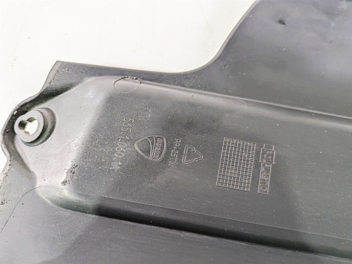 2013 Ducati Hyperstrada 821 Lower Rear Fender Mud Flap 56510601a {{ shop.shopifyCountryName }} - Mototech271