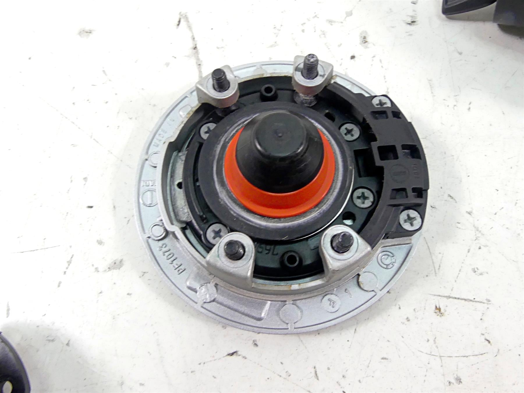2018 BMW S1000RR K46 Cdi Ecm Engine Module Ignition Switch Key 13618392346 {{ shop.shopifyCountryName }} - Mototech271
