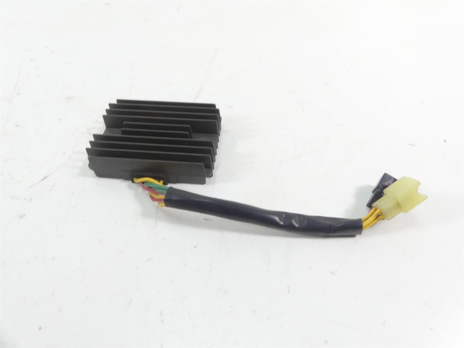 2011 Ducati Hypermotard 1100 SP Rectifier Voltage Regulator 54040111C {{ shop.shopifyCountryName }} - Mototech271