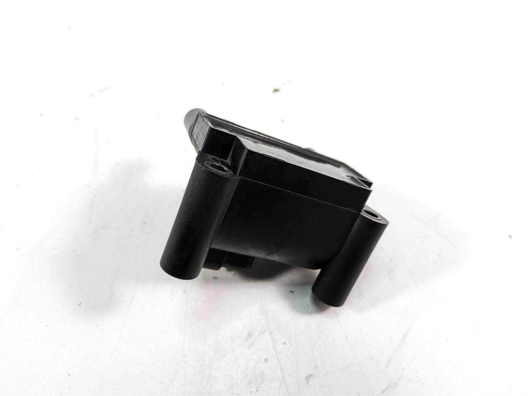 2014 Harley Touring FLHTK Electra Glide Delphi Ignition Coil 31696-07A {{ shop.shopifyCountryName }} - Mototech271