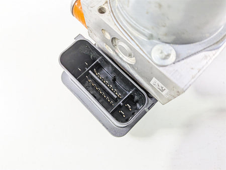 2023 BMW F850GS K81 Abs Pressure Pump Control Module Unit 34518393178 {{ shop.shopifyCountryName }} - Mototech271