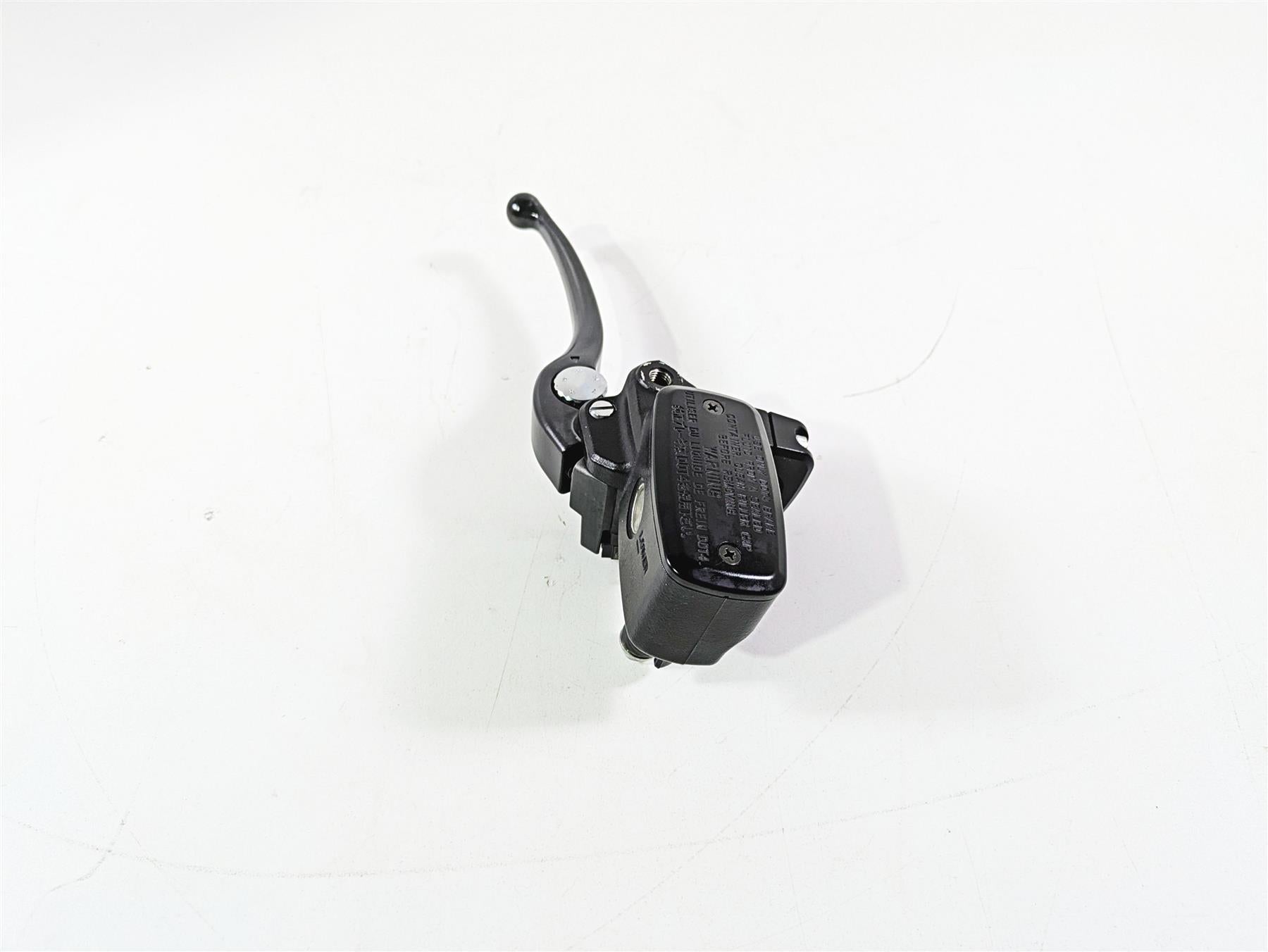 2016 Suzuki M109R VZR1800 Boulevard Front Brake Master Cylinder 5/8" 59600-10FD0 {{ shop.shopifyCountryName }} - Mototech271