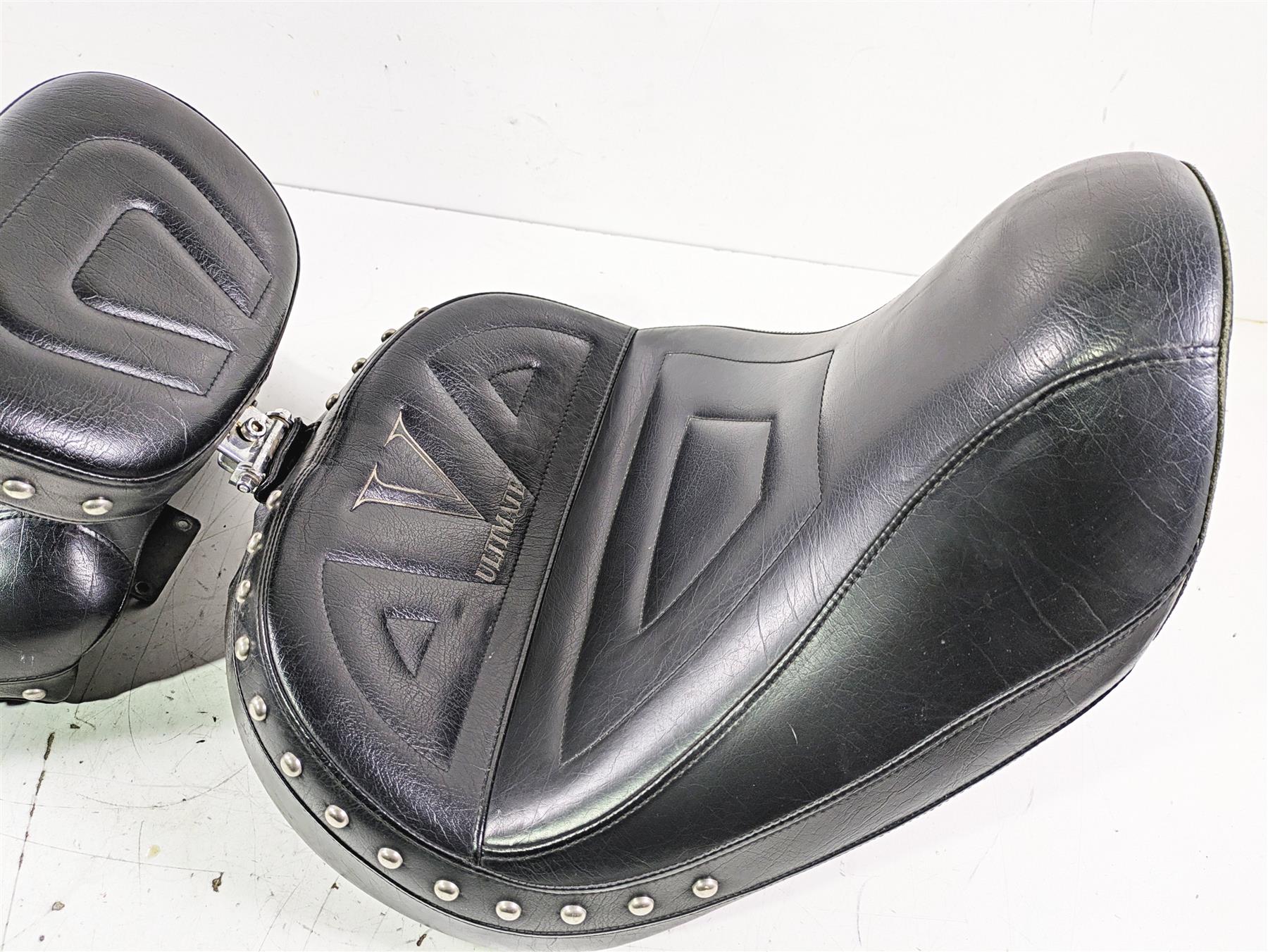 2002 Honda GL1500 CD Valkyrie Deluxe Ultimate Front Rear Lowrider Seat Saddle Set {{ shop.shopifyCountryName }} - Mototech271