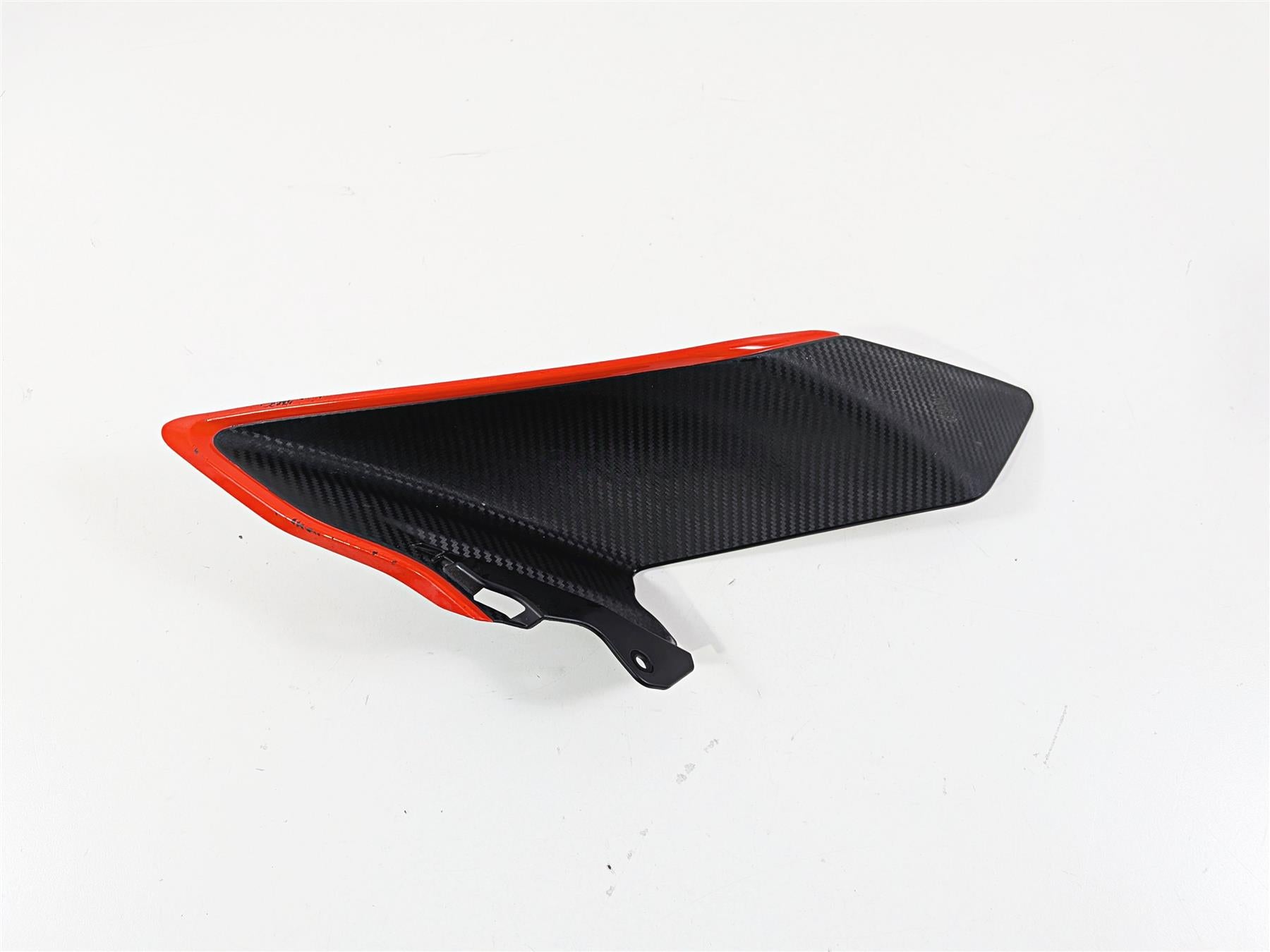 2025 CFMoto 450 SS Front Right Wing Fairing Cover 6AQV-040204-1004-0RM00 {{ shop.shopifyCountryName }} - Mototech271