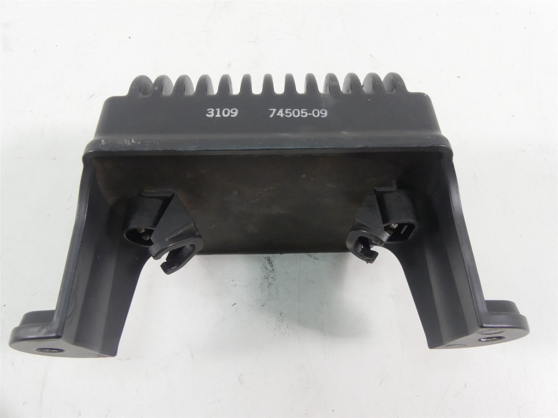 2010 Harley Touring FLHX Street Glide Rectifier Voltage Regulator 74505-09 {{ shop.shopifyCountryName }} - Mototech271