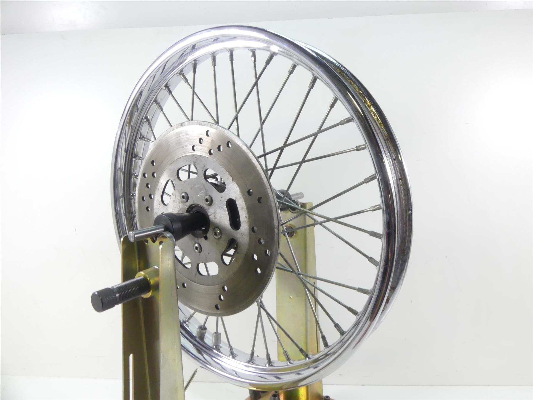 1993 Harley FXSTS Softail Springer Front Chrome Spoke Wheel Rim 21x2.15 43676-88 {{ shop.shopifyCountryName }} - Mototech271