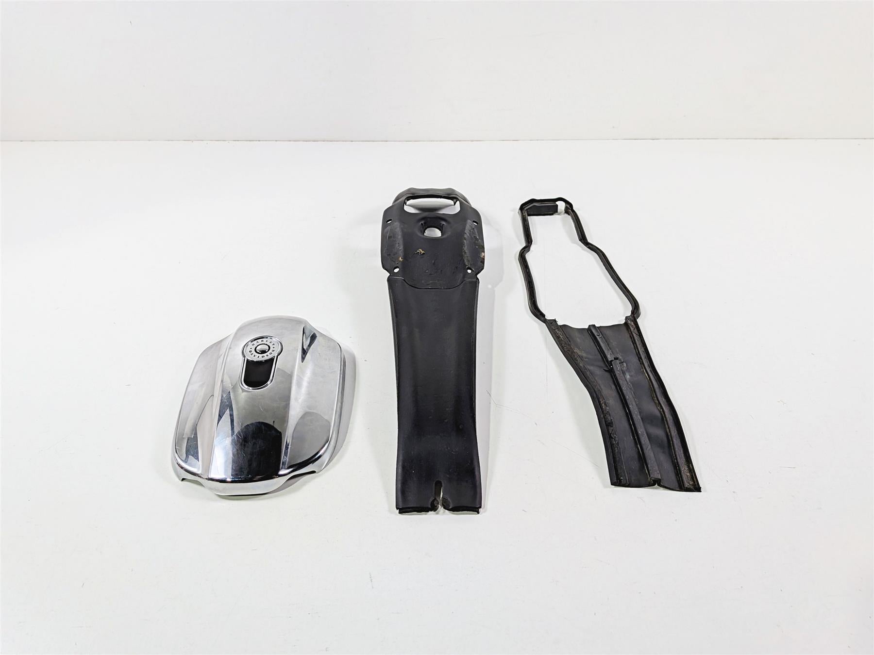 2014 Harley FXSB Softail Breakout Fuel Tank Dash Panel Cover 61300169-Mototech271