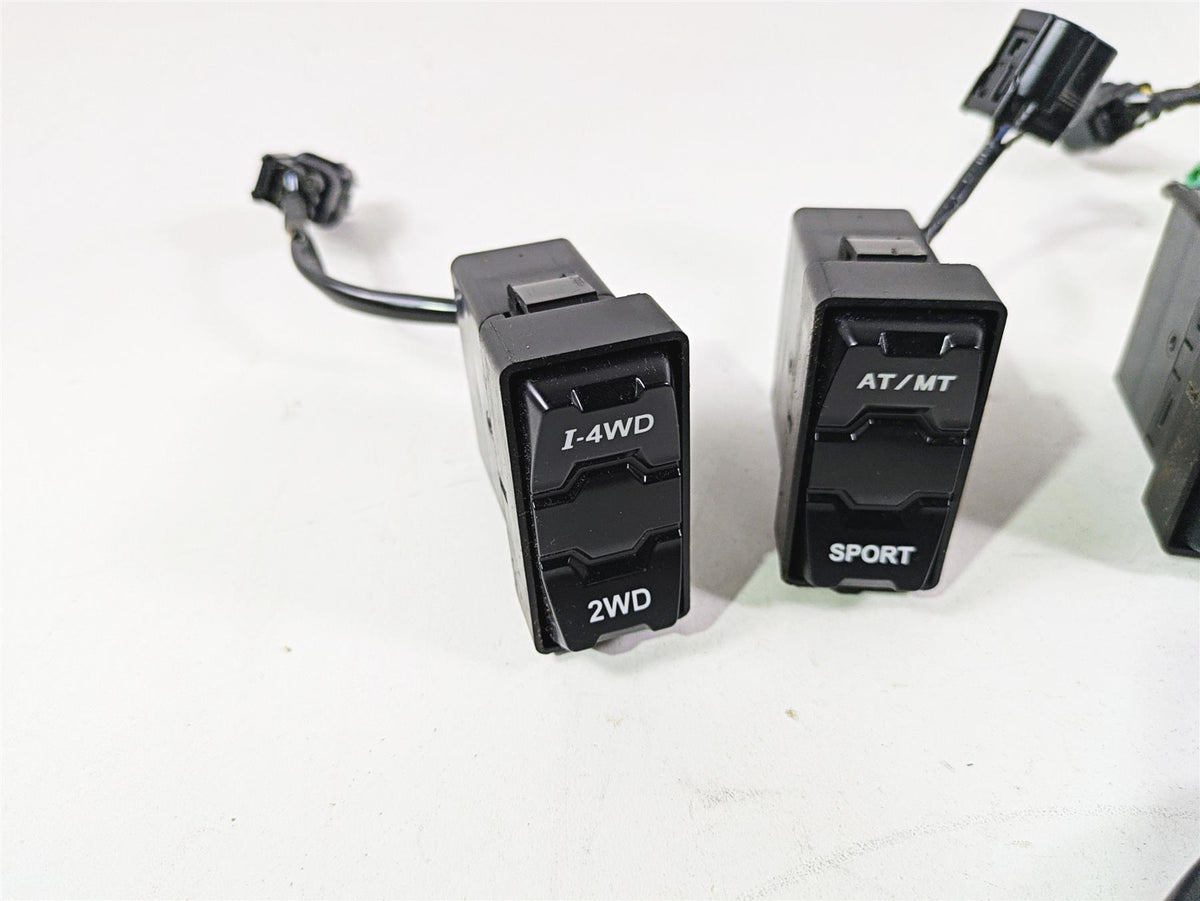 2023 Honda Talon SXS1000 S2R Ignition & Light Awd Switch Set -Read 35100-HL6-A01 {{ shop.shopifyCountryName }} - Mototech271