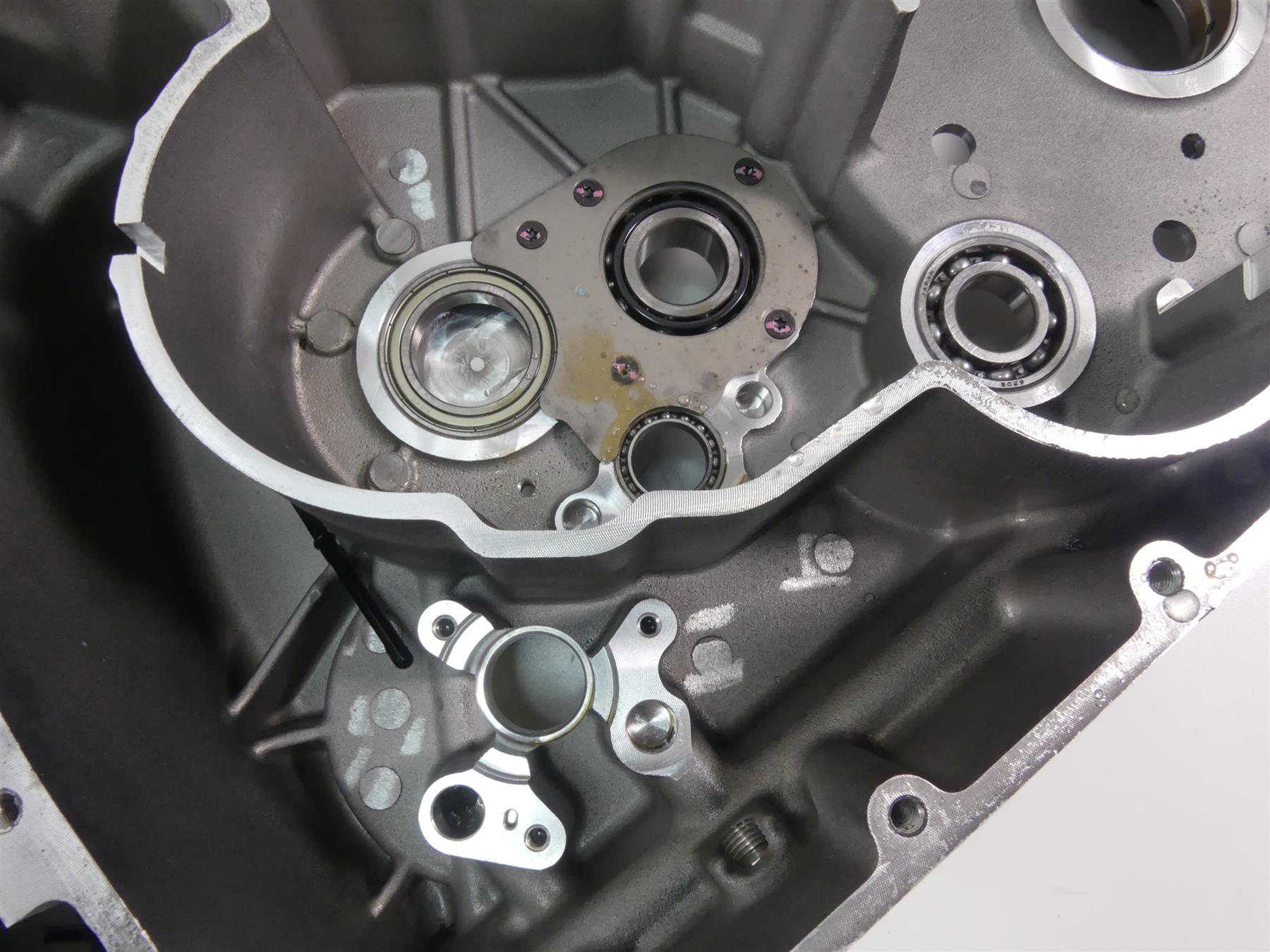 2016 Indian Chieftain Dark Horse Crankcase Crank Case Engine Housing 1205044 {{ shop.shopifyCountryName }} - Mototech271
