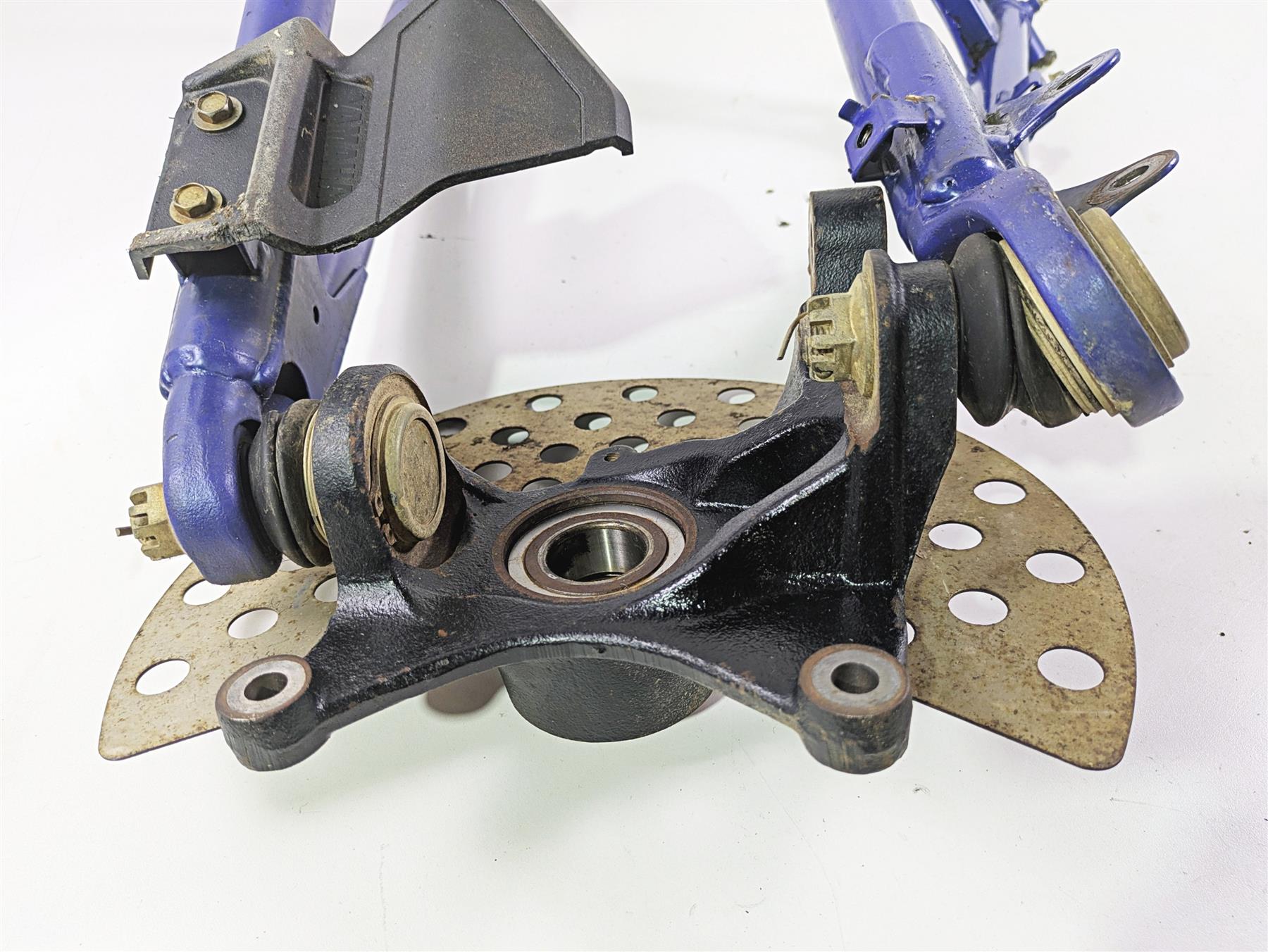 2020 Yamaha YXZ1000 R SS XTR Front Left Knee Assembly 2HC-F3507-00-00 {{ shop.shopifyCountryName }} - Mototech271