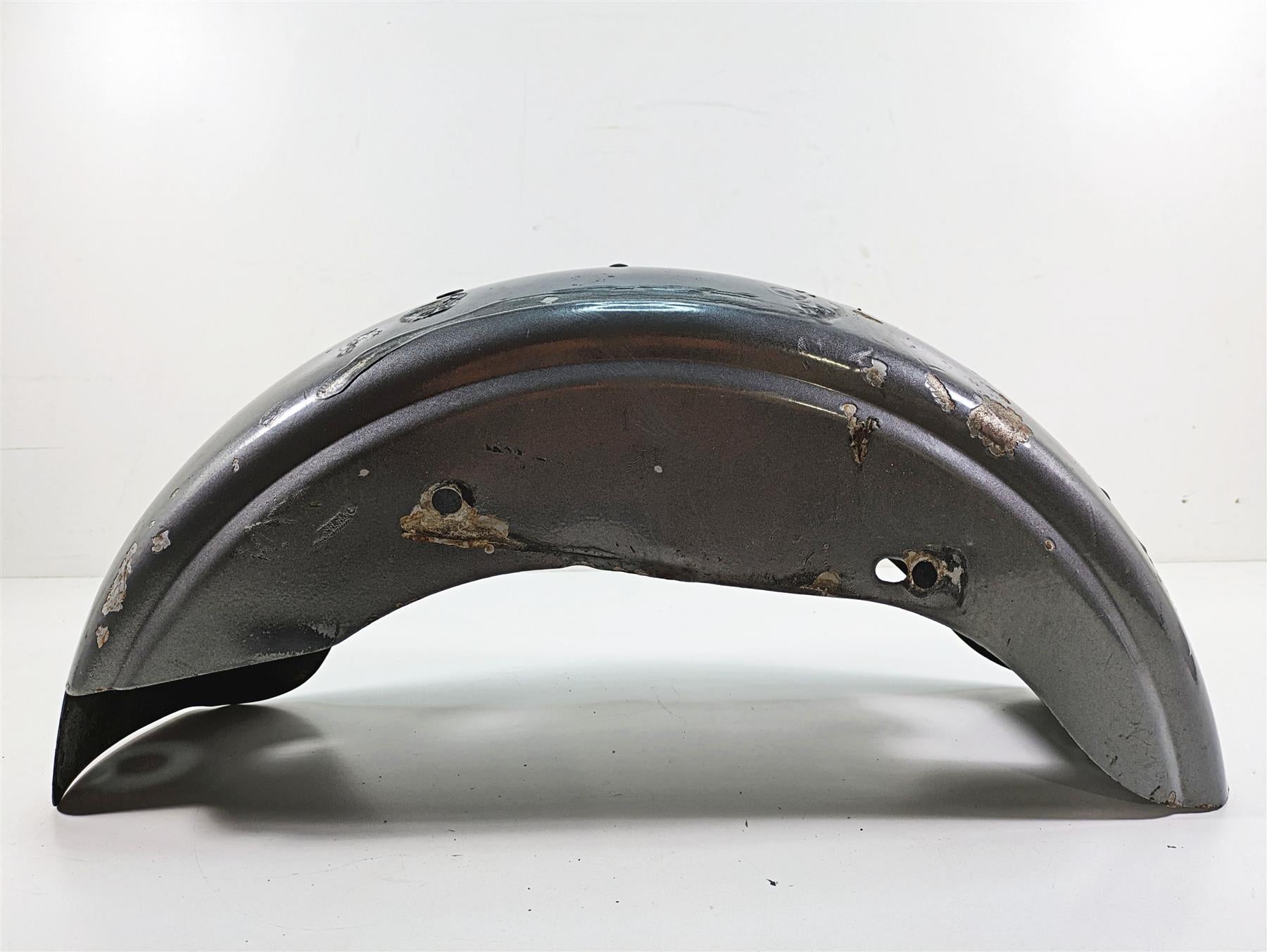 2009 Harley FXDC Dyna Super Glide Custom Rear Fender Pewter Pearl 59634-06A {{ shop.shopifyCountryName }} - Mototech271