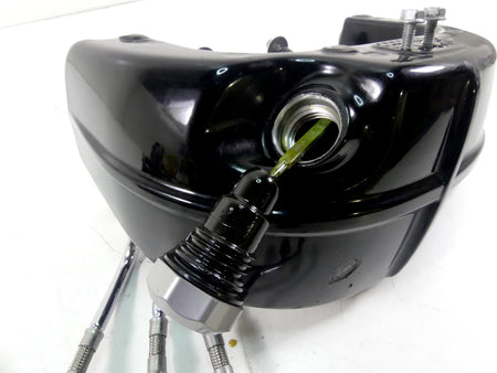 2017 Harley Softail FXSB Breakout Black Oil Tank Reservoir & Hoses 62500015 {{ shop.shopifyCountryName }} - Mototech271