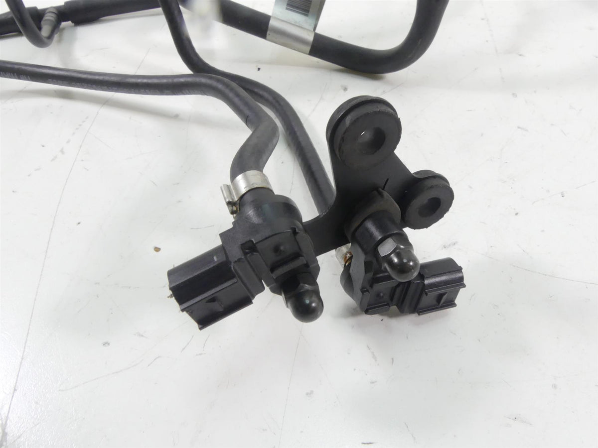 2015 Ducati Diavel Dark Fuel Gas Petrol Injectors Hose Set 59024021A {{ shop.shopifyCountryName }} - Mototech271