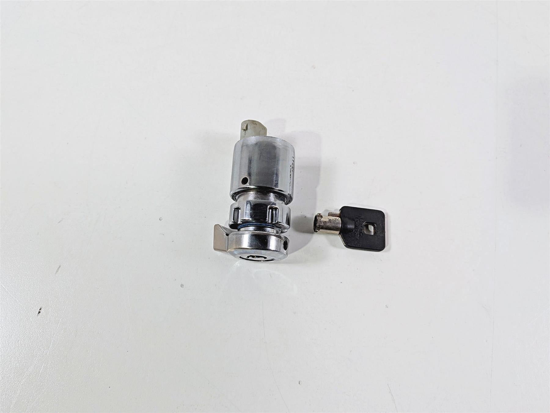 2014 Harley FXSB Softail Breakout Ignition Switch Key Lock Set 71400077A-Mototech271