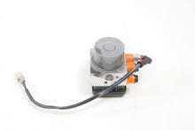 Load image into Gallery viewer, 2018 Husqvarna 401 Vitpilen ABS Brake Pump Module 28542031044 | Mototech271
