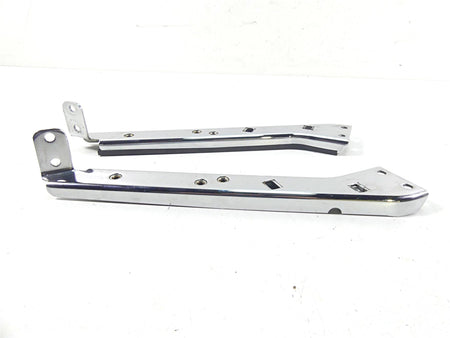 2004 Harley Touring FLHTCUI Electra Glide Saddlebag Guard Set 90718-79C {{ shop.shopifyCountryName }} - Mototech271