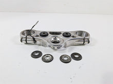 Load image into Gallery viewer, 2007 Harley Dyna FXDB Street Bob Upper Triple Tree Steering Clamp 46311-07
