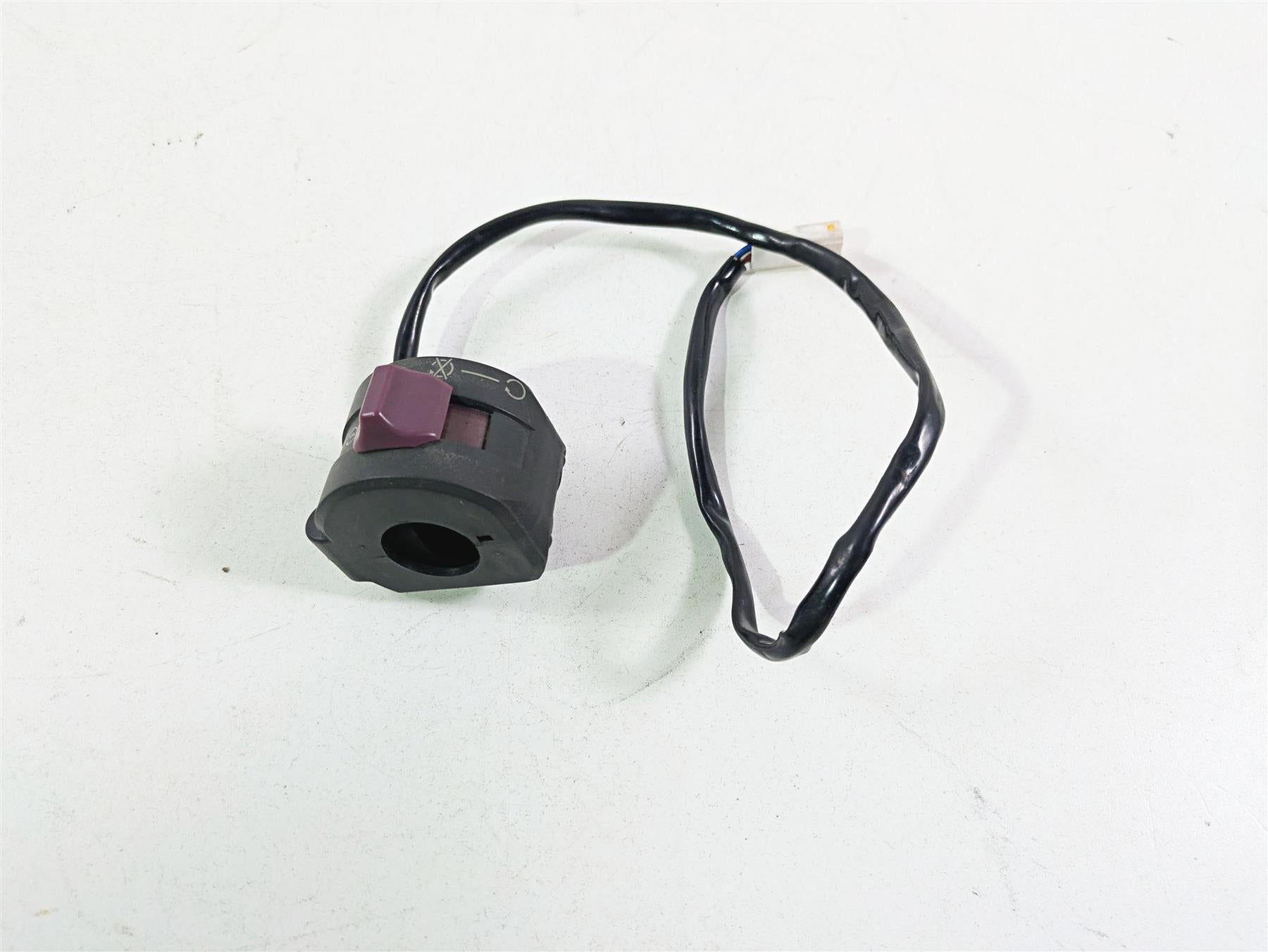 2013 Ducati Hypermotard 821 SP Right Hand Start Stop Control Switch 65010121E {{ shop.shopifyCountryName }} - Mototech271