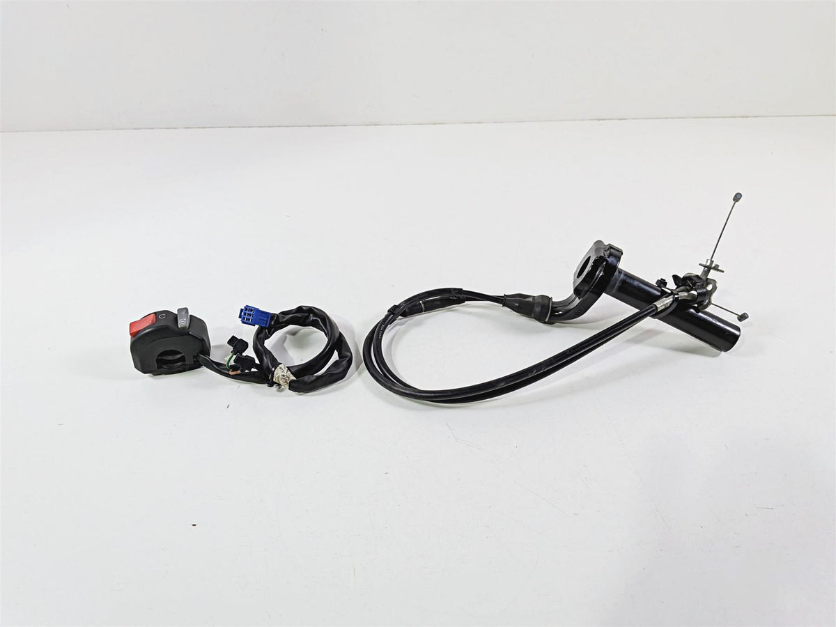 2008 Yamaha YZF R1 RN19 Right Hand Control Switch & Throttle Grip 4C8-83975-00 {{ shop.shopifyCountryName }} - Mototech271