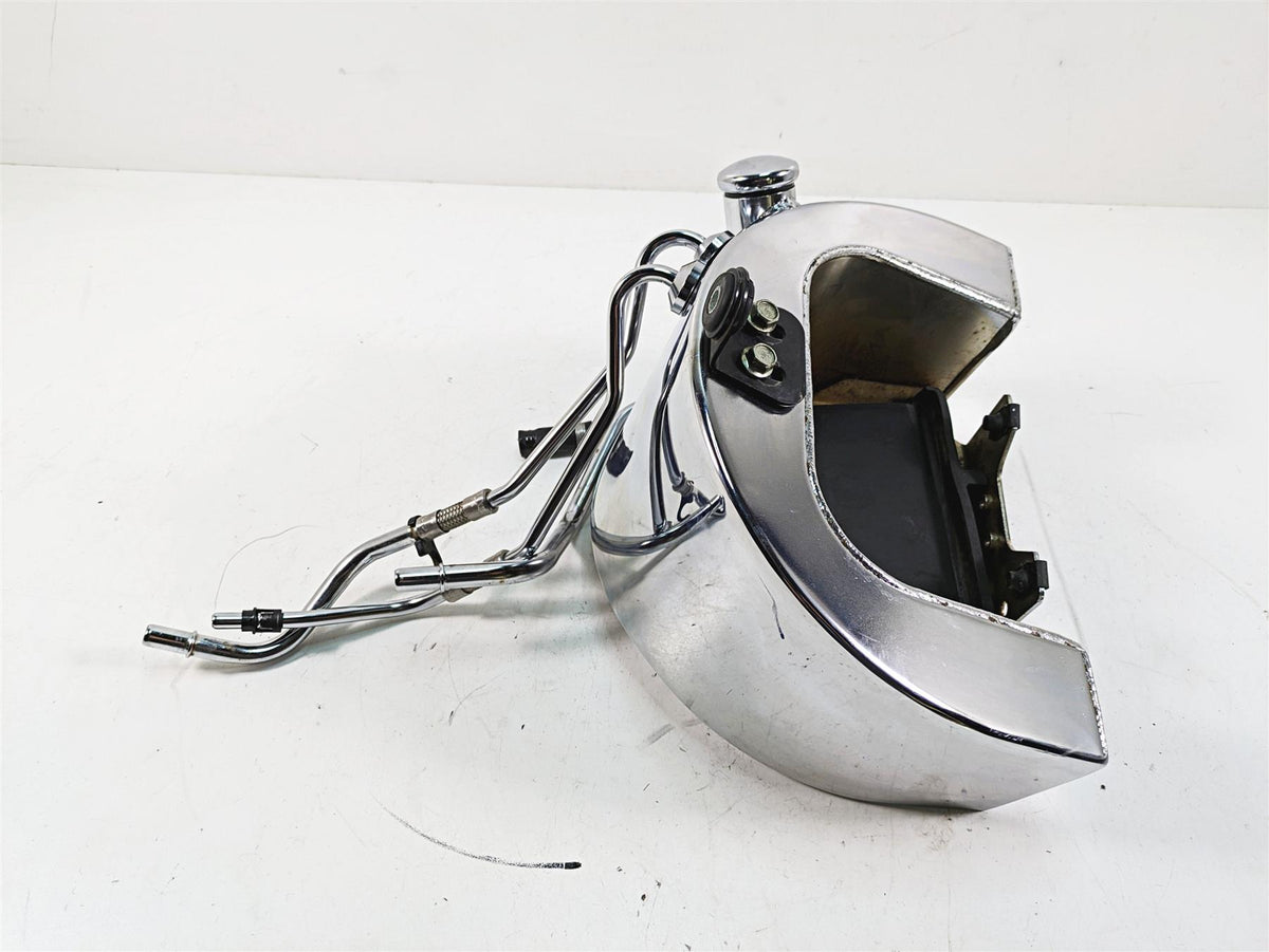 2006 Harley Softail FXSTSI Springer Chrome Oil Tank Reservoir 62498-00A {{ shop.shopifyCountryName }} - Mototech271
