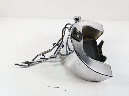 2006 Harley Softail FXSTSI Springer Chrome Oil Tank Reservoir 62498-00A {{ shop.shopifyCountryName }} - Mototech271