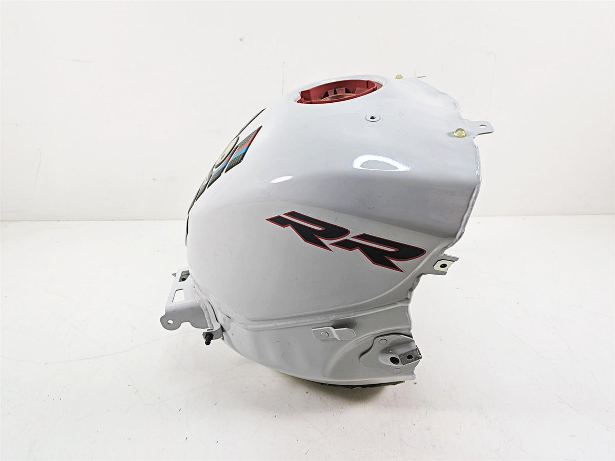 2015 BMW S1000RR K46 Fuel Gas Petrol Tank Reservoir - Read 16117717884 {{ shop.shopifyCountryName }} - Mototech271