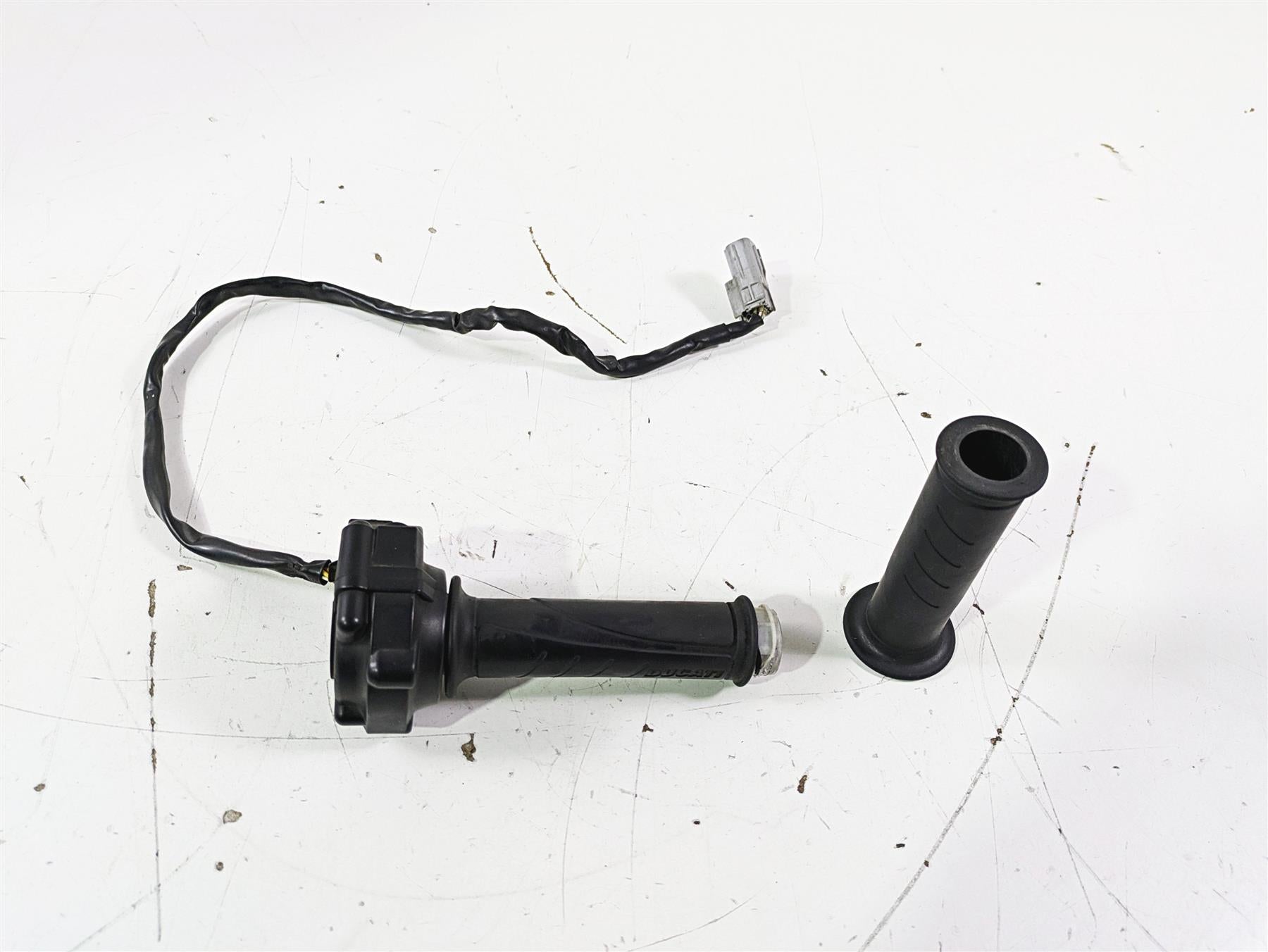 2017 Ducati Monster 1200 S Ride By Wire Throttle Grip 66020093B {{ shop.shopifyCountryName }} - Mototech271