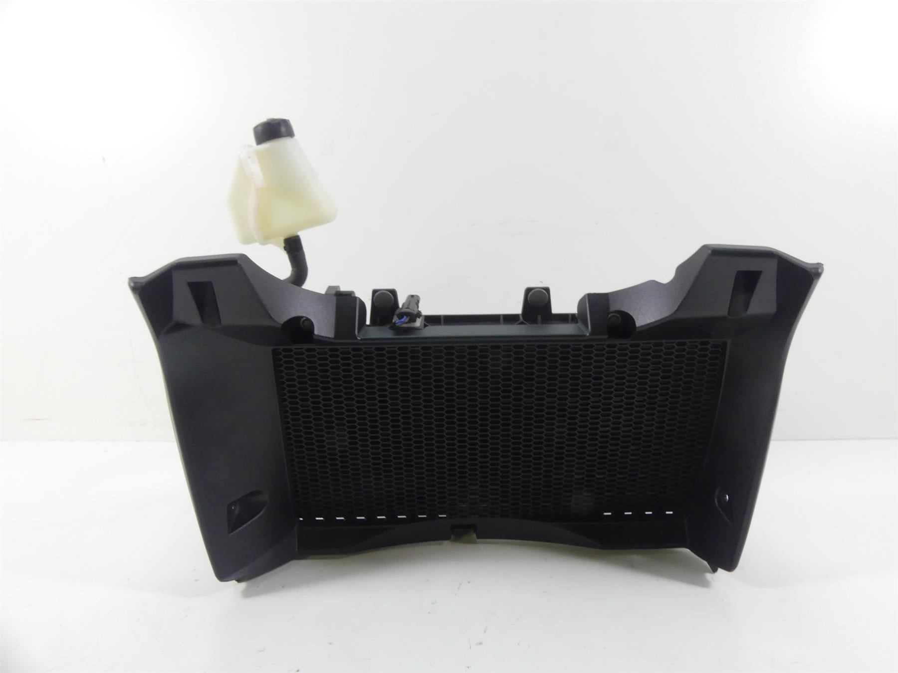 2017 BMW F800GS K72 Radiator Fan Reservoir Hoses Set 17118530393 {{ shop.shopifyCountryName }} - Mototech271