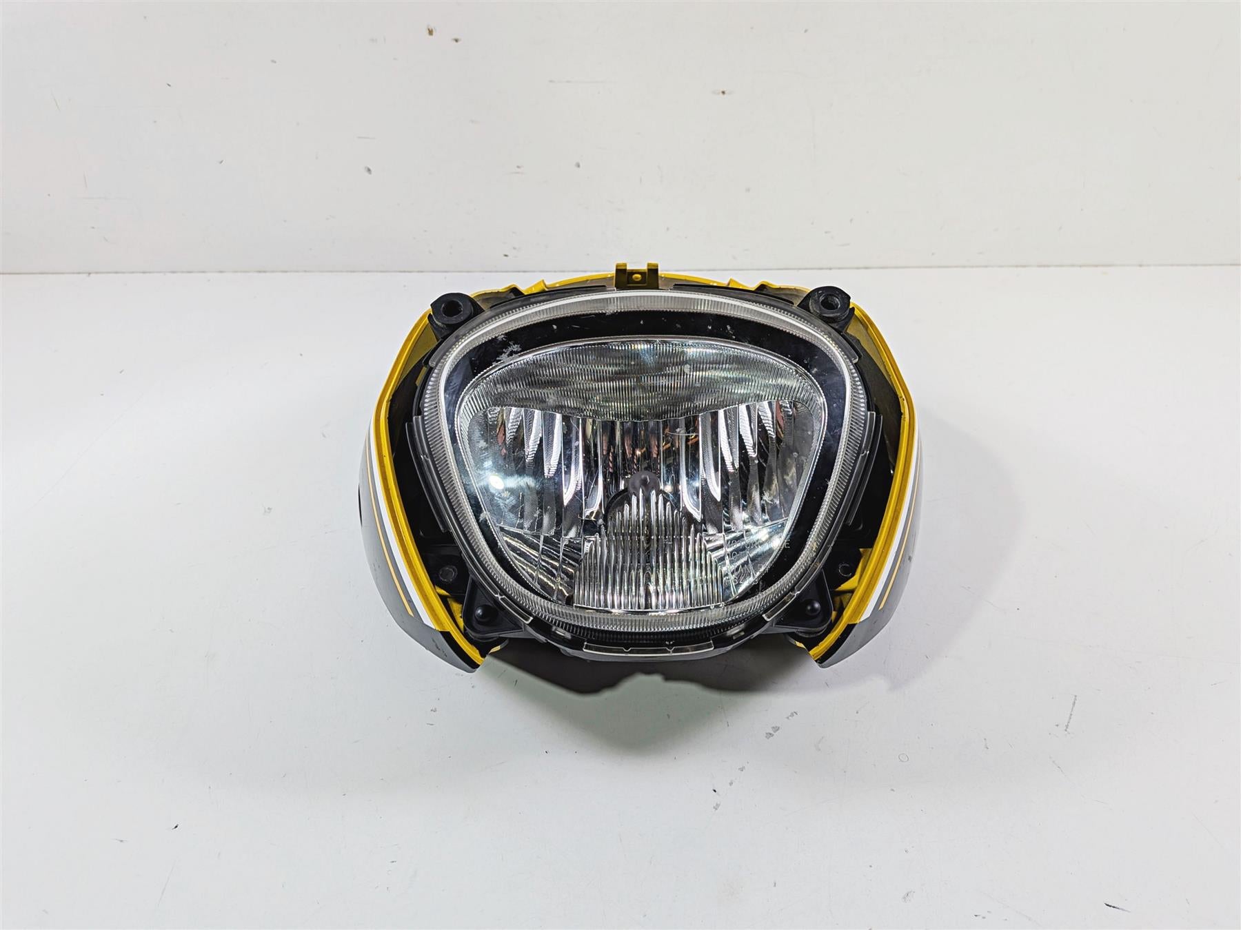 2014 Suzuki M109R VZR1800 Boulevard Headlight & Housing Set 35100-48G31-999 {{ shop.shopifyCountryName }} - Mototech271