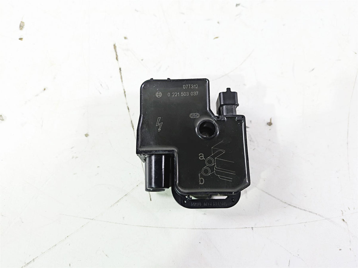 2008 Aprilia RSVR 1000 Factory Ignition Coils + Wiring & Plugs Set AP0266070 {{ shop.shopifyCountryName }} - Mototech271
