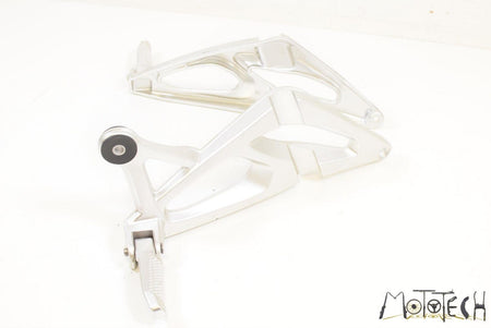 2006 BMW K1200S K1200 S K40 Rear NICE Passenger Footpeg Rest SET 46717660170 {{ shop.shopifyCountryName }} - Mototech271
