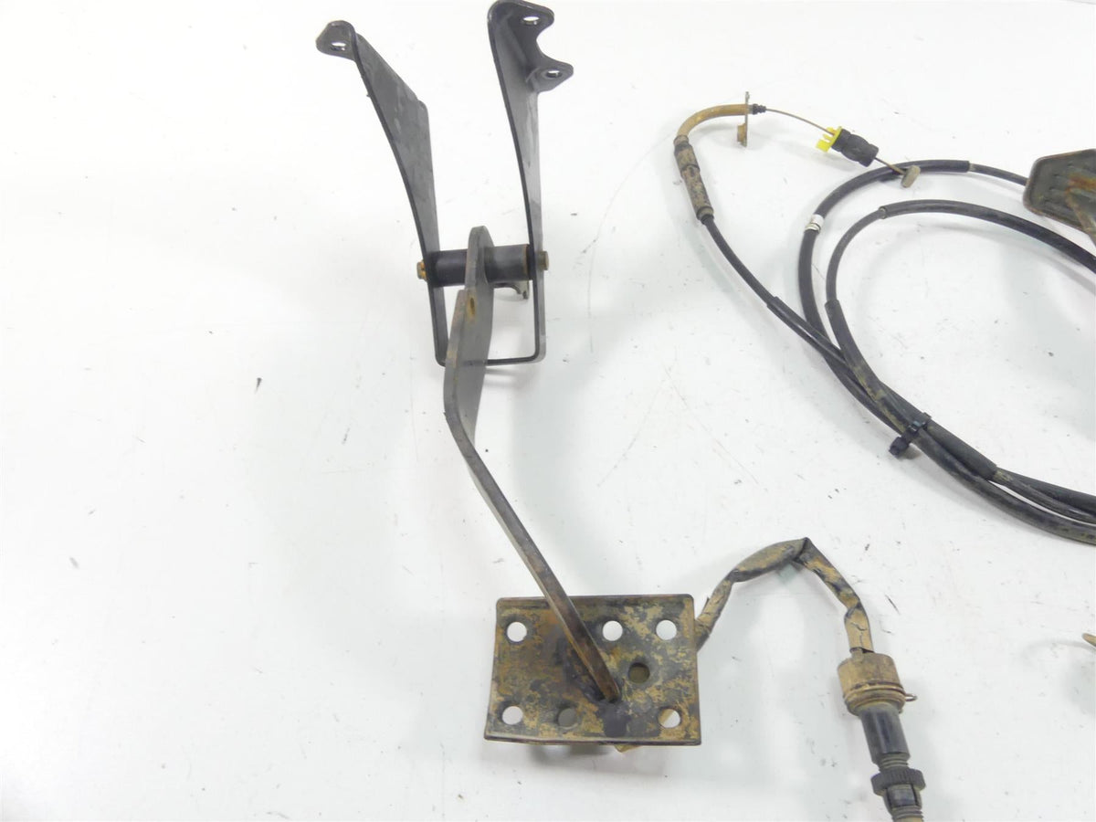 2020 Honda Talon S2X 1000X Foot Brake Accelerate Pedal Set 46560-HL6-A00 {{ shop.shopifyCountryName }} - Mototech271