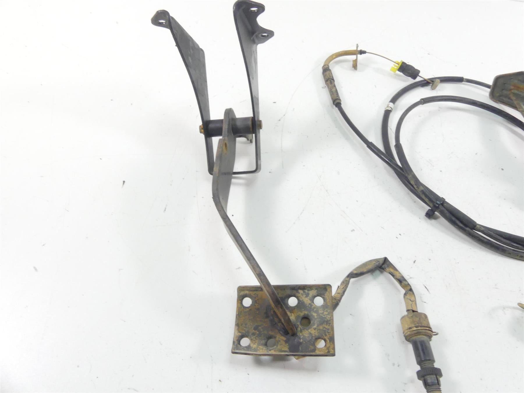 2020 Honda Talon S2X 1000X Foot Brake Accelerate Pedal Set 46560-HL6-A00 {{ shop.shopifyCountryName }} - Mototech271