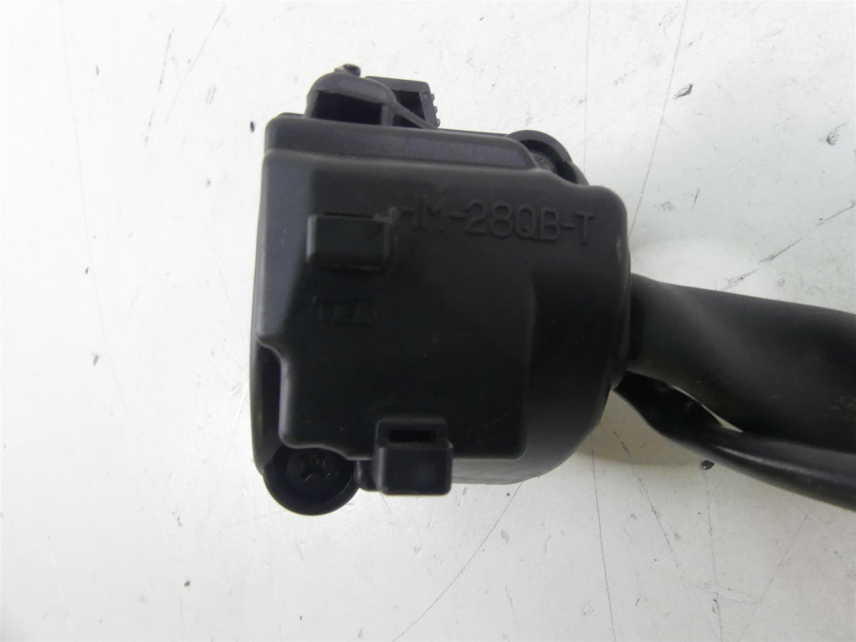 2021 Honda CBR600RR Left Hand Turn Signal Lights Control Switch 35200-MJC-A01 {{ shop.shopifyCountryName }} - Mototech271