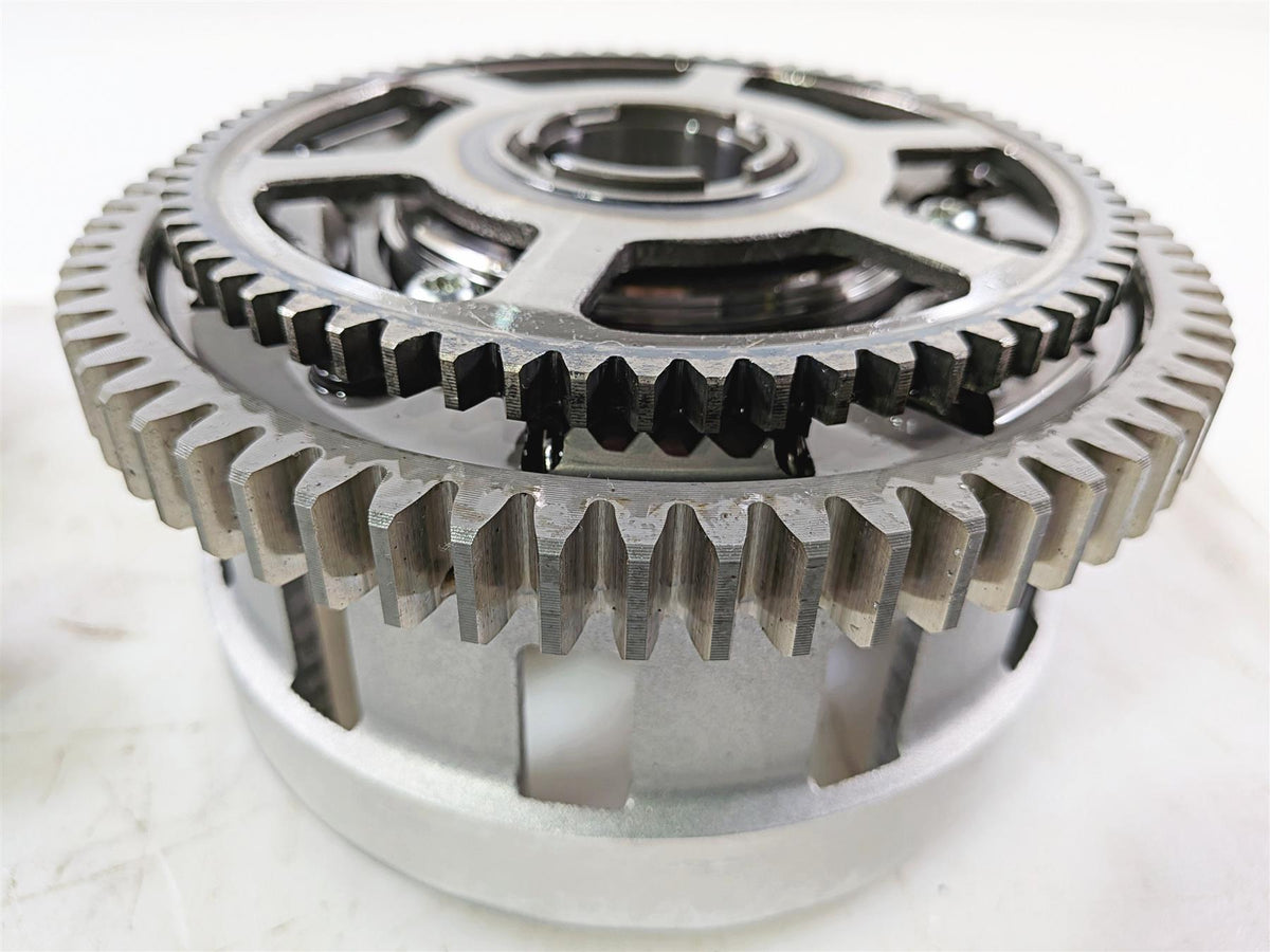 2016 Yamaha YZF R1 RN32 Clutch Basket & Friction Disc Set 2CR-16150-00-00 {{ shop.shopifyCountryName }} - Mototech271