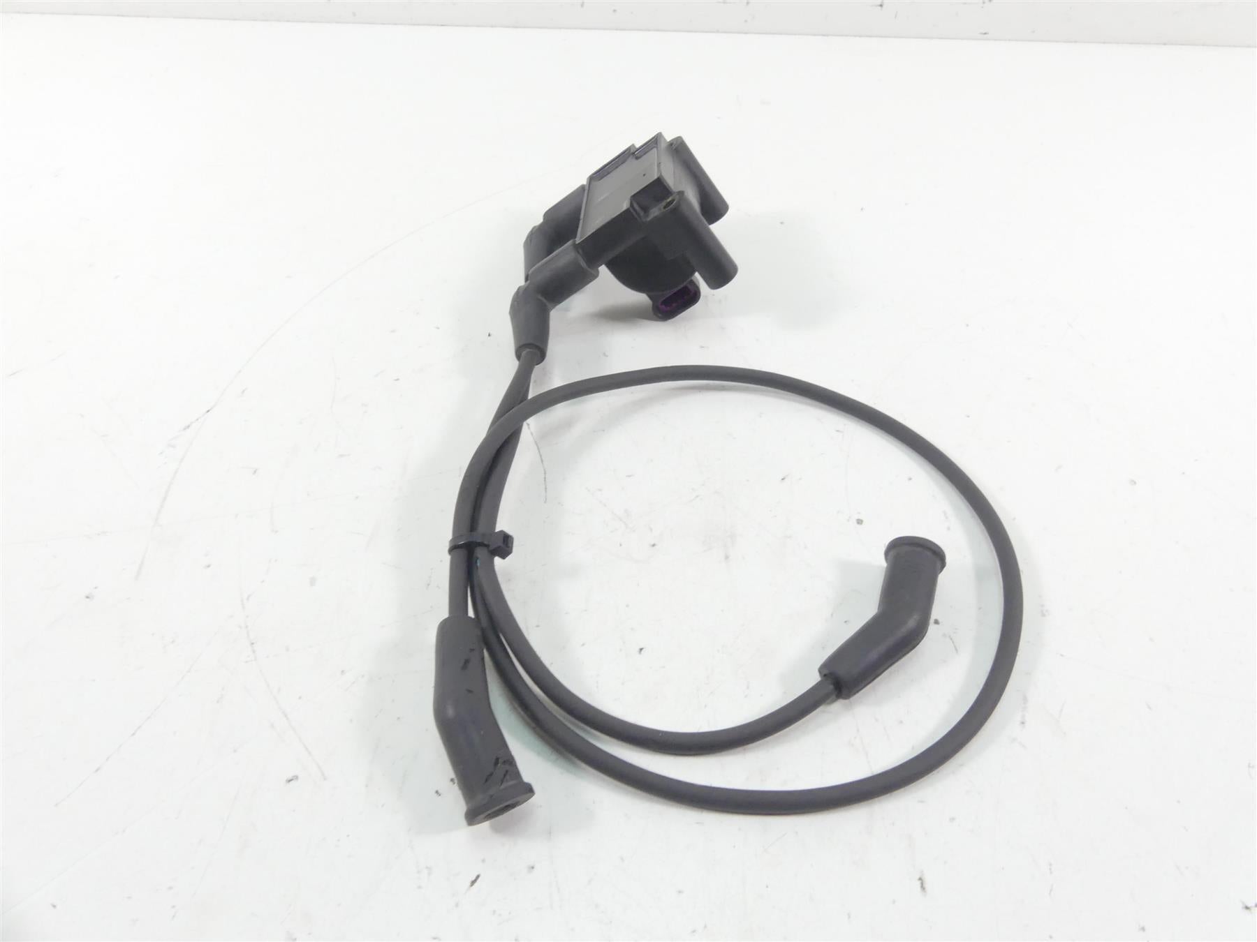 2012 Harley Touring FLHTK Electra Glide Ignition Coil Wires & Plugs 31696-07A {{ shop.shopifyCountryName }} - Mototech271