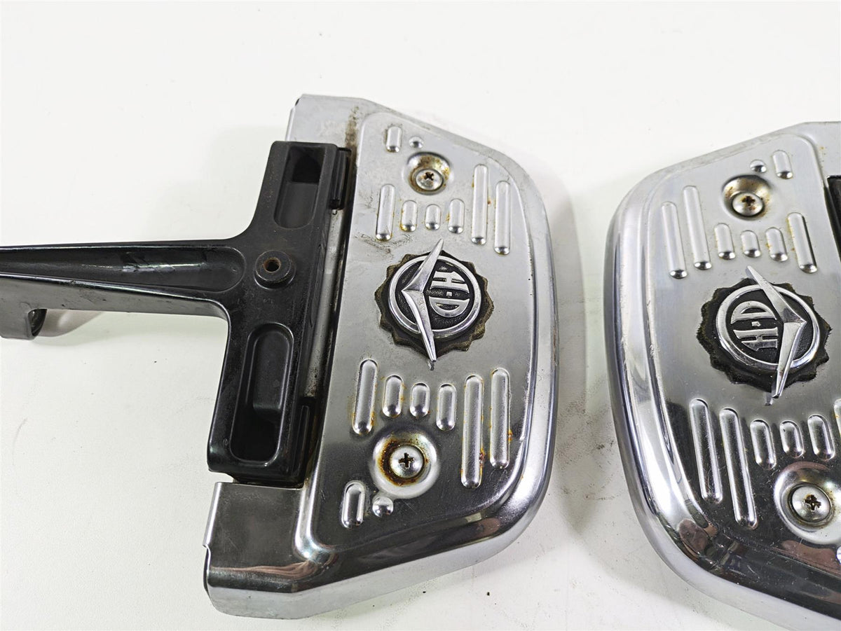 2005 Harley Touring FLHRI Road King Rear Passenger Floor Board Set 52719-93B {{ shop.shopifyCountryName }} - Mototech271