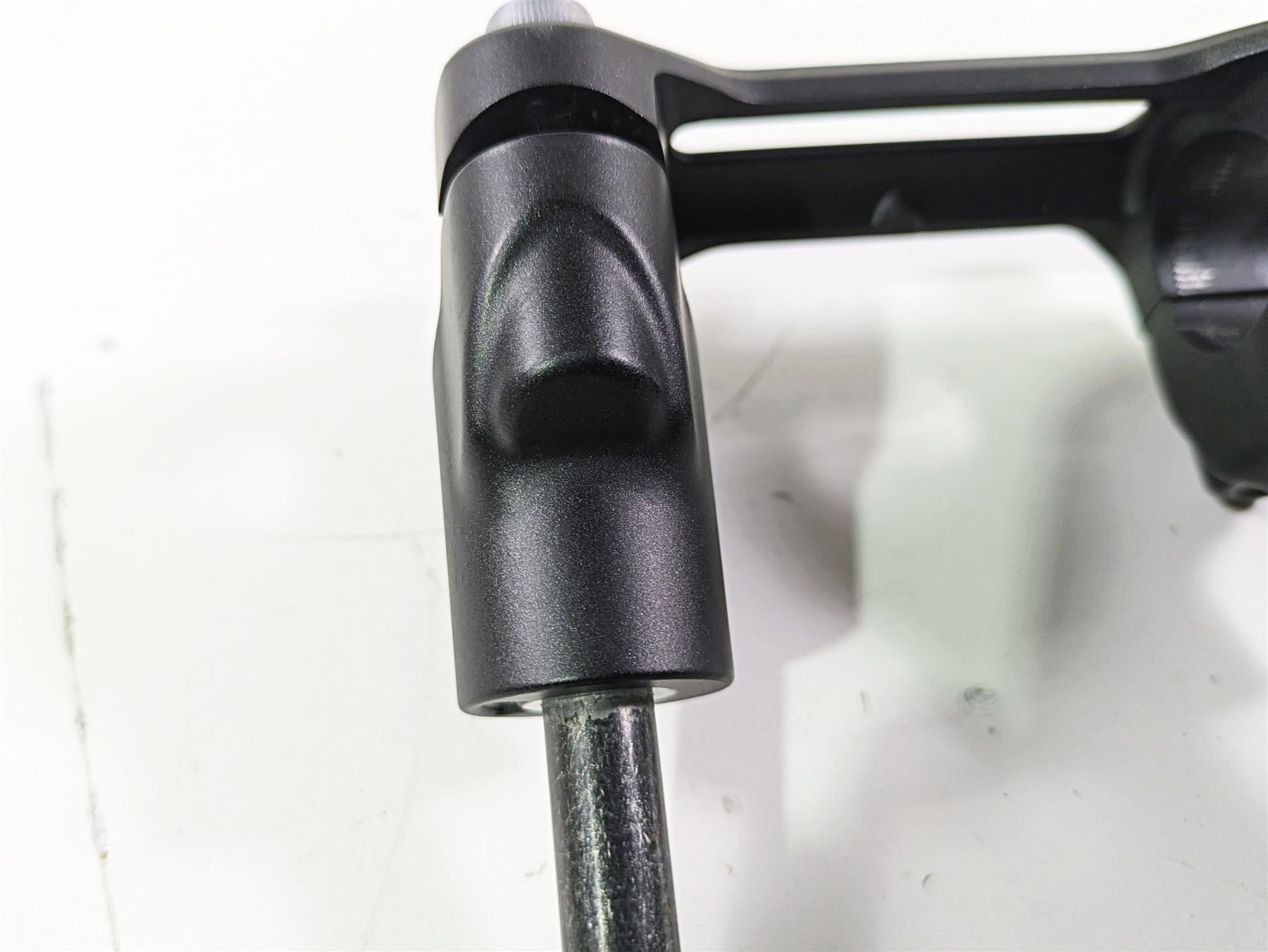 2022 Kawasaki ZR900RS Cafe Handlebar Riser Holder Mount Set 46012-0382-18R {{ shop.shopifyCountryName }} - Mototech271