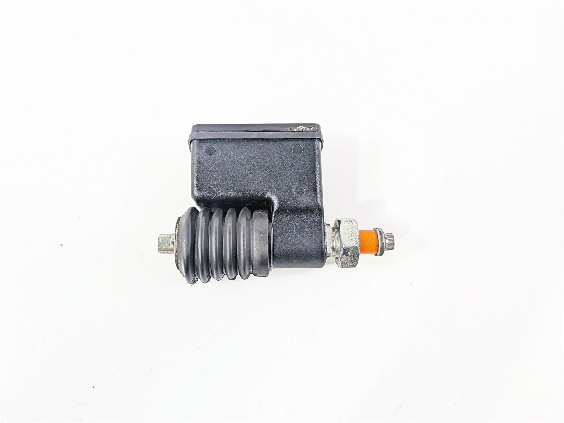 1998 Harley Dyna FXDL Low Rider Rear Brake Master Cylinder 42474-90C {{ shop.shopifyCountryName }} - Mototech271