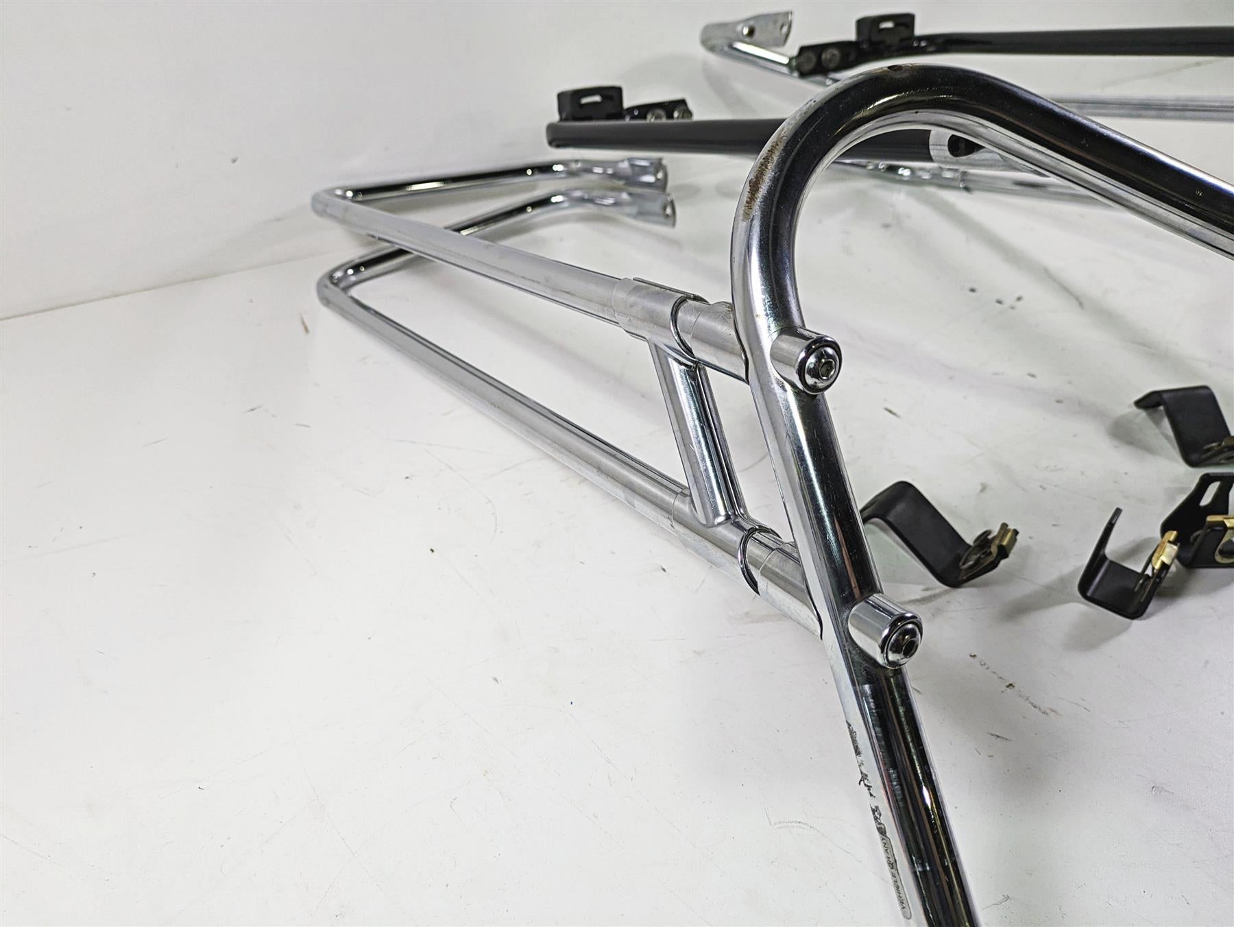 2008 Harley Touring FLHTCU E-Glide 105TH Saddlebag Guard Rails 49188-97 49172-97 {{ shop.shopifyCountryName }} - Mototech271